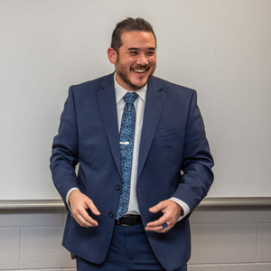 Man giving presentation in Applied Data Science and Machine Learning