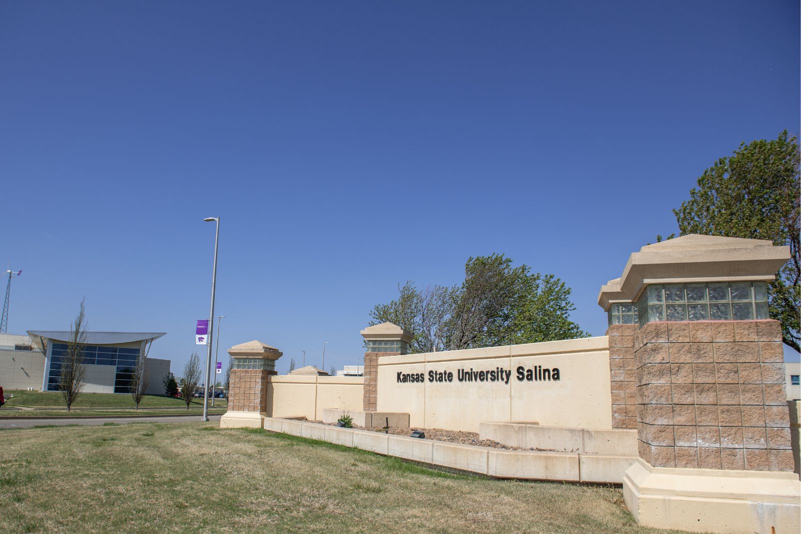 An image of the entrance to the campus of Kansas State University Salina